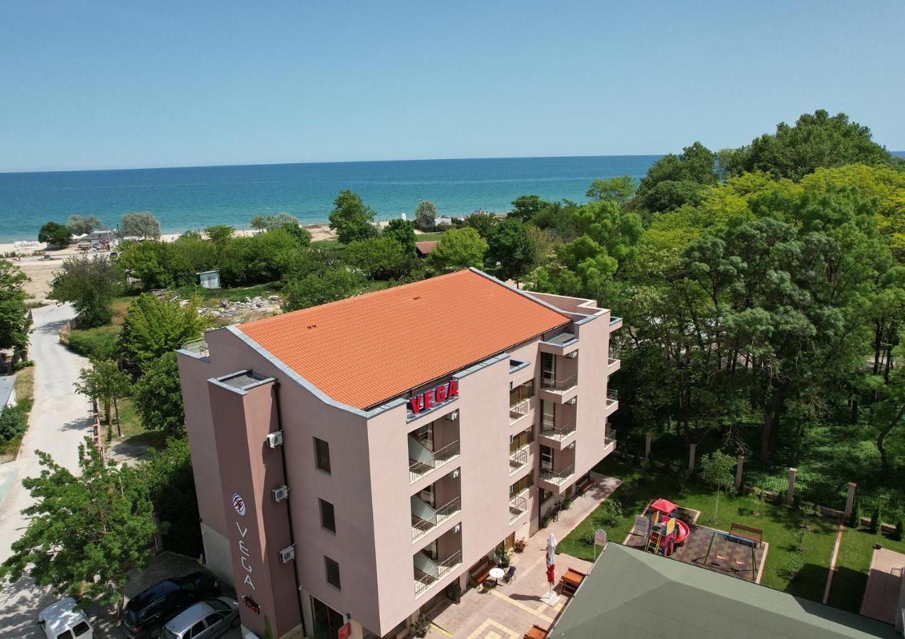 Hotel Vega كرانيفو المظهر الخارجي الصورة