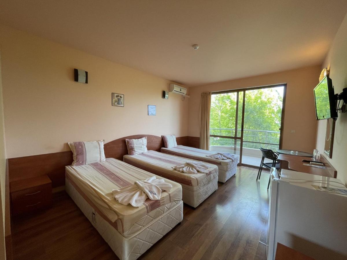 Hotel Vega كرانيفو المظهر الخارجي الصورة
